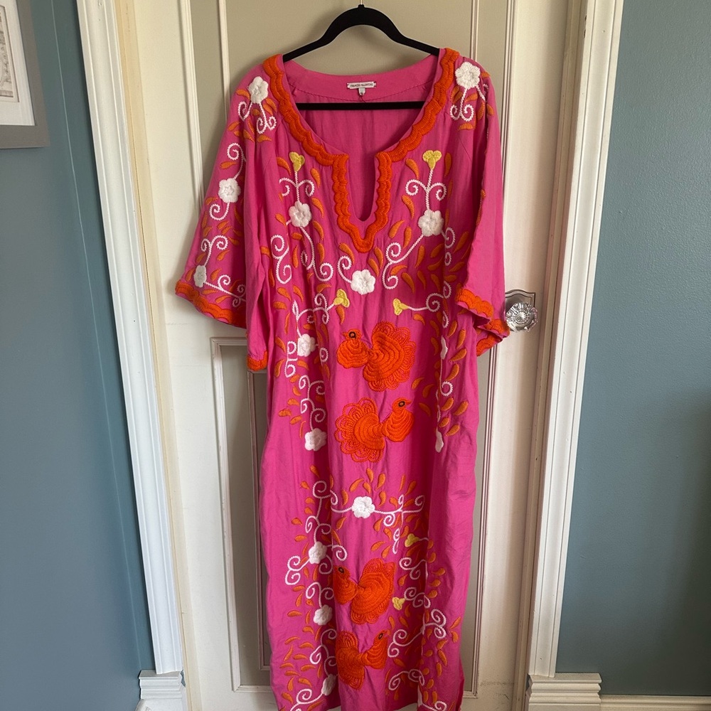 Frances Valentine Vibrant Pink caftan - Picture 2 of 4
